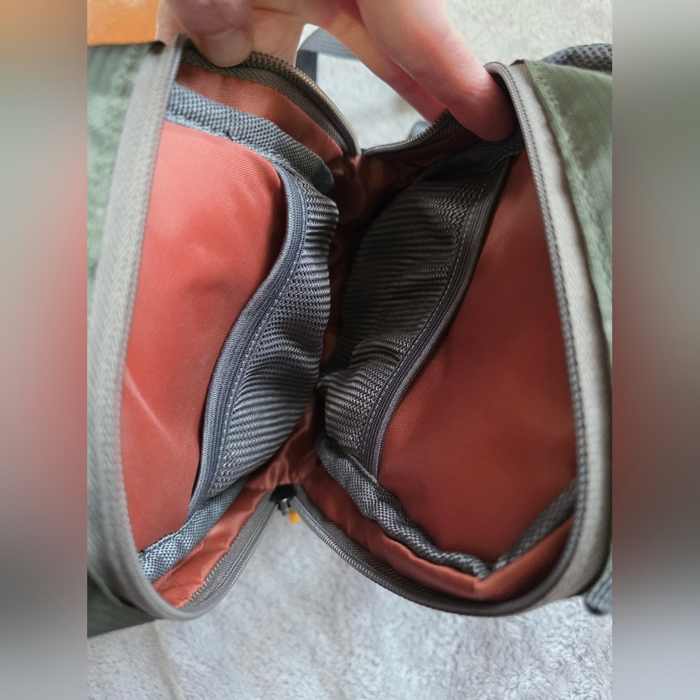 Cortland Chest Pack Fishing Bag - Picture 5 of 6